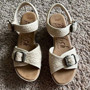 Heeled sandals -9 (new)